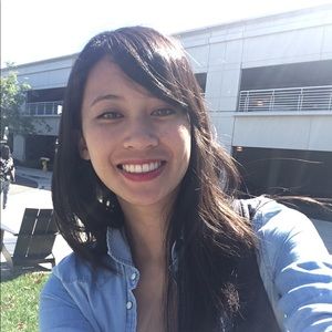 Meet your Posher, Cynthia